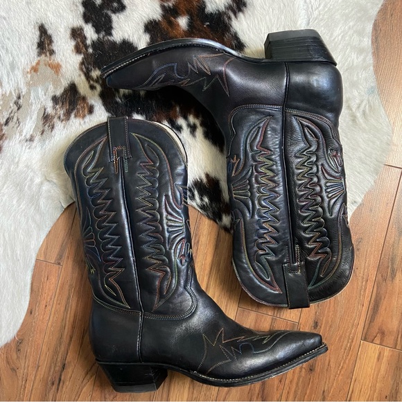 SOLD Don Quijote Rainbow Stitched Black Leather Cowboy Boots Size 9.5 (28cm) 🌈 - Picture 2 of 6